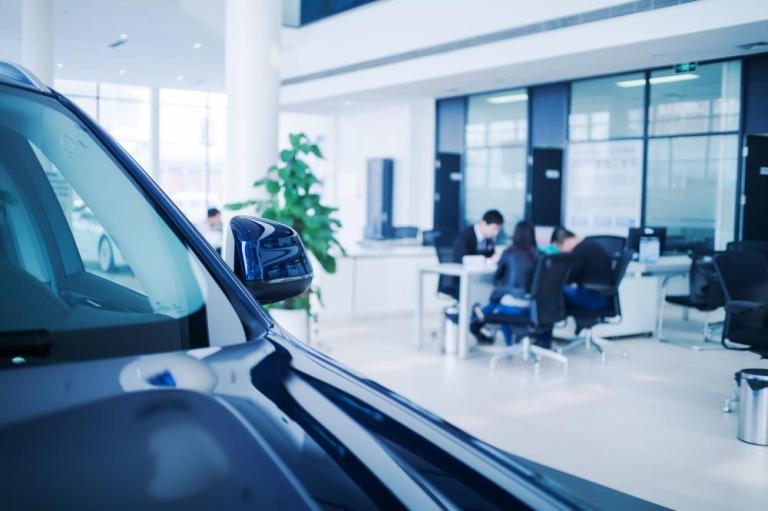Formation à la vente automobile à Clichy, quels bénéfices pour vos équipes ?